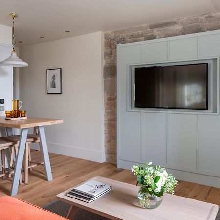 Cheval Abbey Strand Apartments, At Holyrood エディンバラ エクステリア 写真