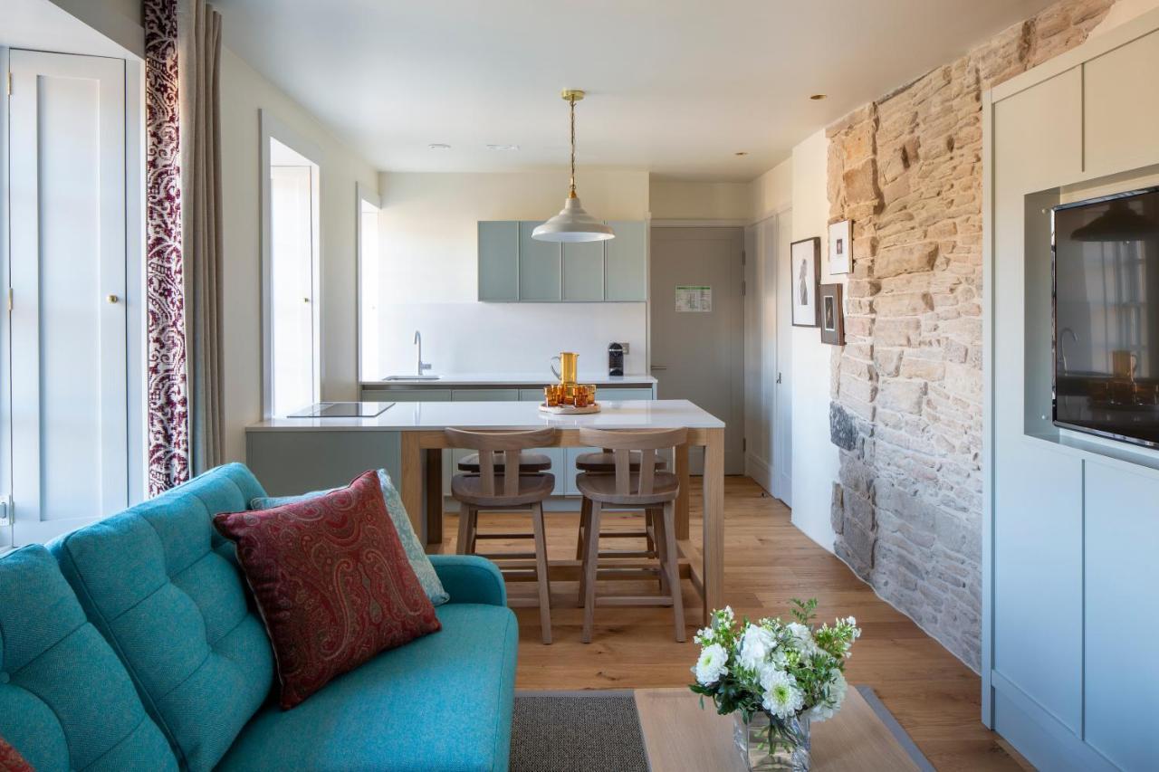 Cheval Abbey Strand Apartments, At Holyrood エディンバラ エクステリア 写真